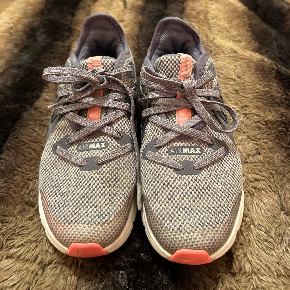 Nike girls gray and pink air max shoe size 13c
